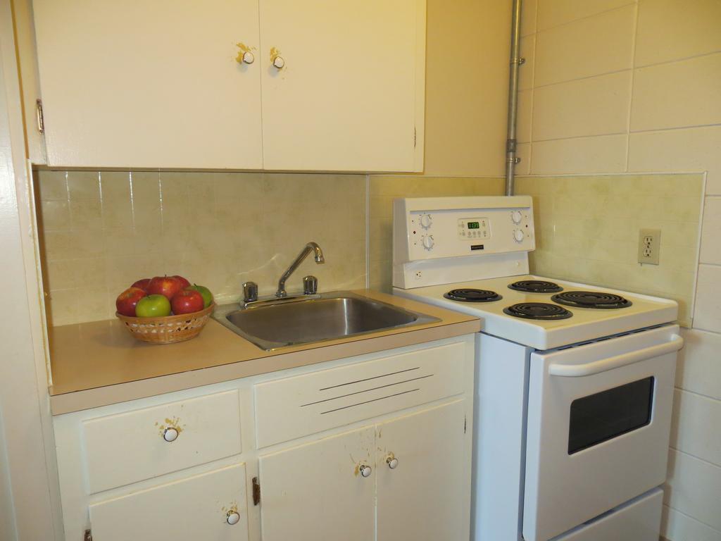 Siesta Motel Olds Habitación foto